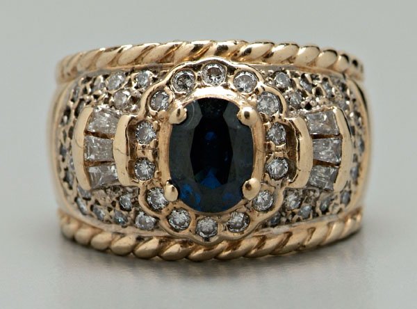Diamond and sapphire ring,