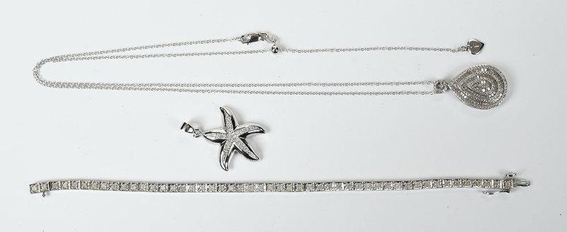 Three Pieces Silver and Diamond Jewelry (1 of 9)