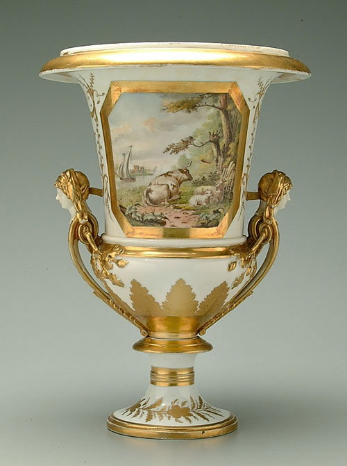 Finely decorated porcelain urn, hand-pain
