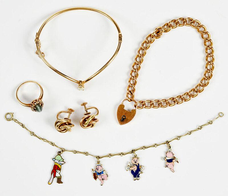 Five Pieces Retro Gold Jewelry: bracelet, heart padlock clasp, clasp tested 18kt., chain tested 14kt., yellow gold, 7-1/2 in. lg., 9.3 grams; hinged bangle bracelet, one pear shaped opal cabochon, one round brilliant diamond, stampe