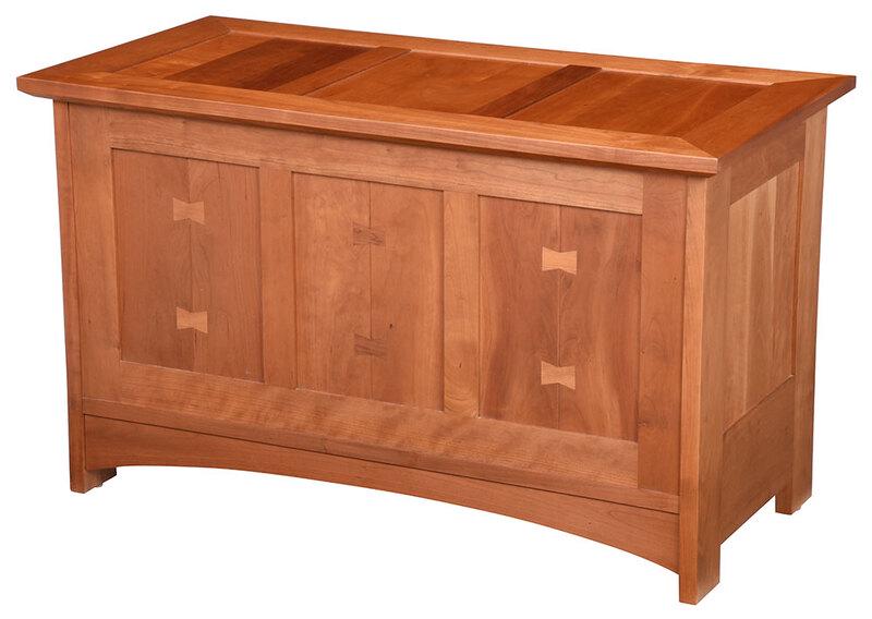 Stickley Arts and Crafts Style Lift Top Chest: early 21st century, with paneled top opening to open interior with red cedar bottom, three paneled front and back with butterflies, paneled sides, branded marks and metal tag for Stickley, in the Prai