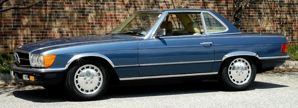 1985 Mercedes Benz 500SL: (Gray Market Automobile), blue two-door roadster, V-8 engine, four-speed automatic transmission, Blaupunkt stereo with CD player, four Michelin tires, new battery, 78,325 miles, VIN WDB1070461A015631,