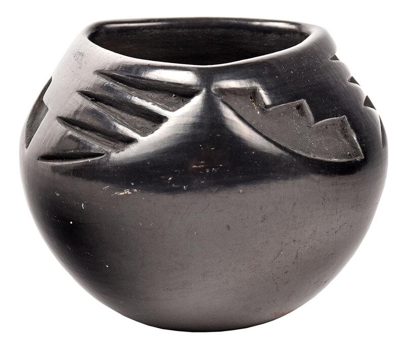 Signed Santa Clara Blackware Pot (1 of 5)