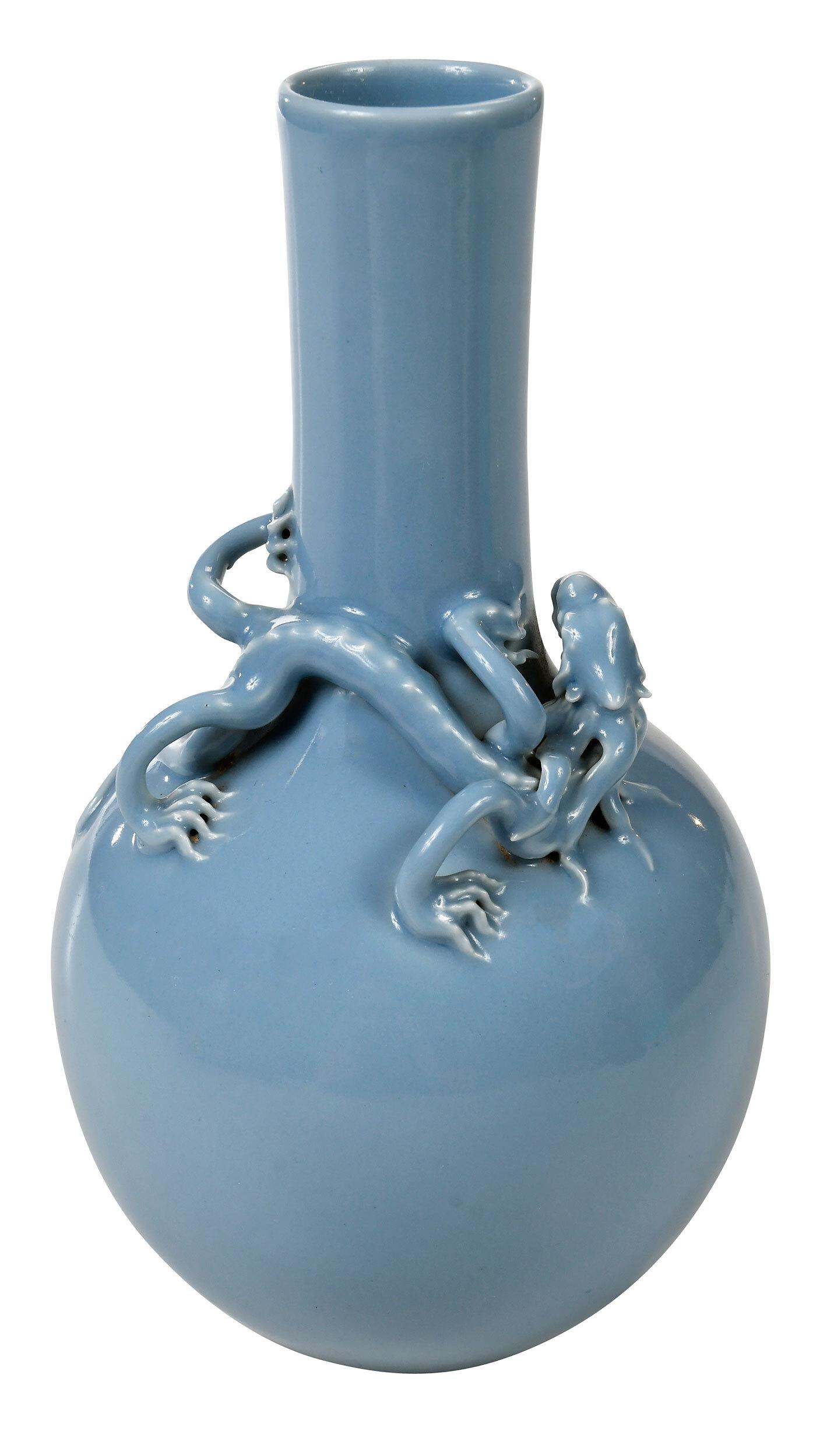 Claire de Lune Chinese Vase With Chilong (1 of 10)
