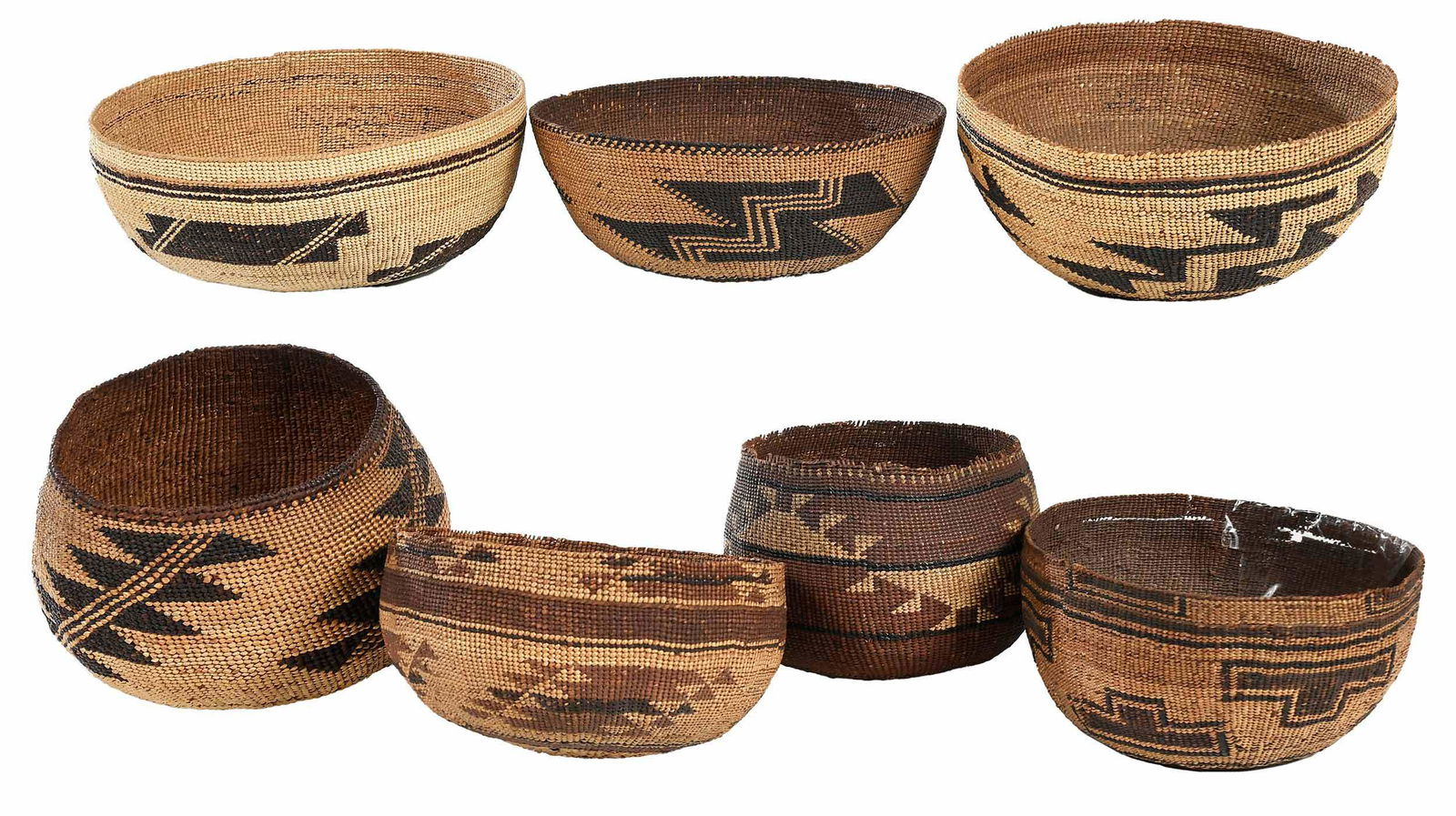 Seven Northern California Yukok/Karok Baskets (1 of 5)