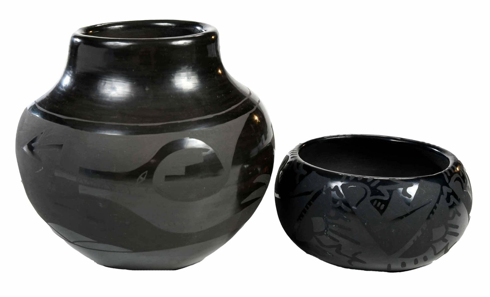 Two Signed Santa Clara Blackware Pots (1 of 8)