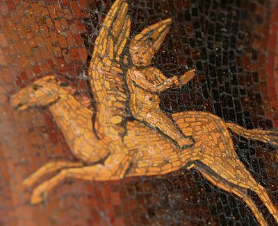 Late 18th century micromosaic table, - 7