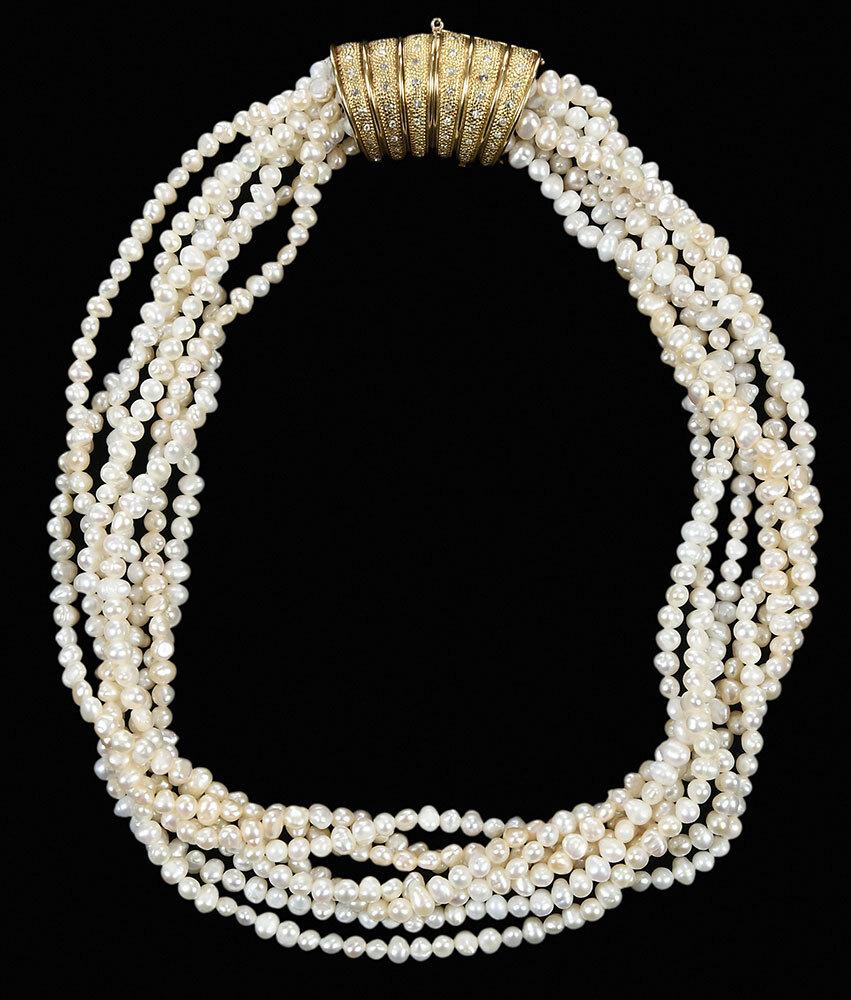 18kt. Pearl and Diamond Necklace (1 of 7)