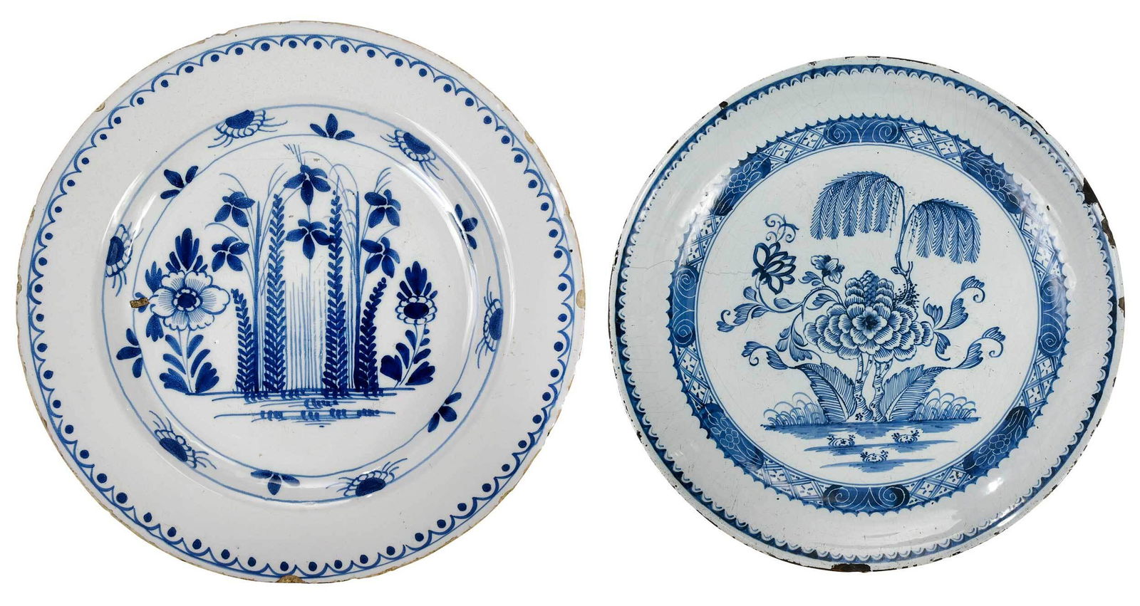 Two English Delftware Blue and White Chargers (1 of 5)