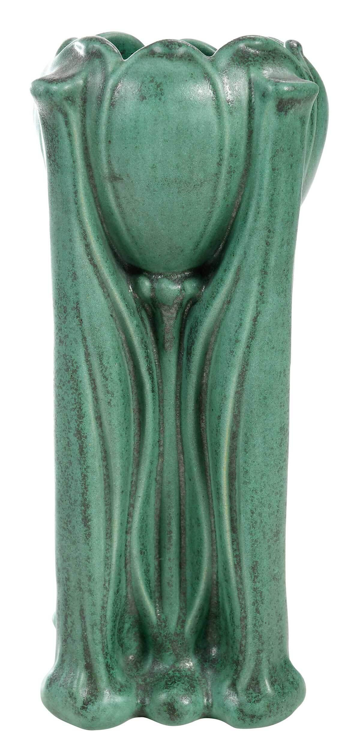 A Fine Fernand Moreau Teco Art Pottery Vase (1 of 7)