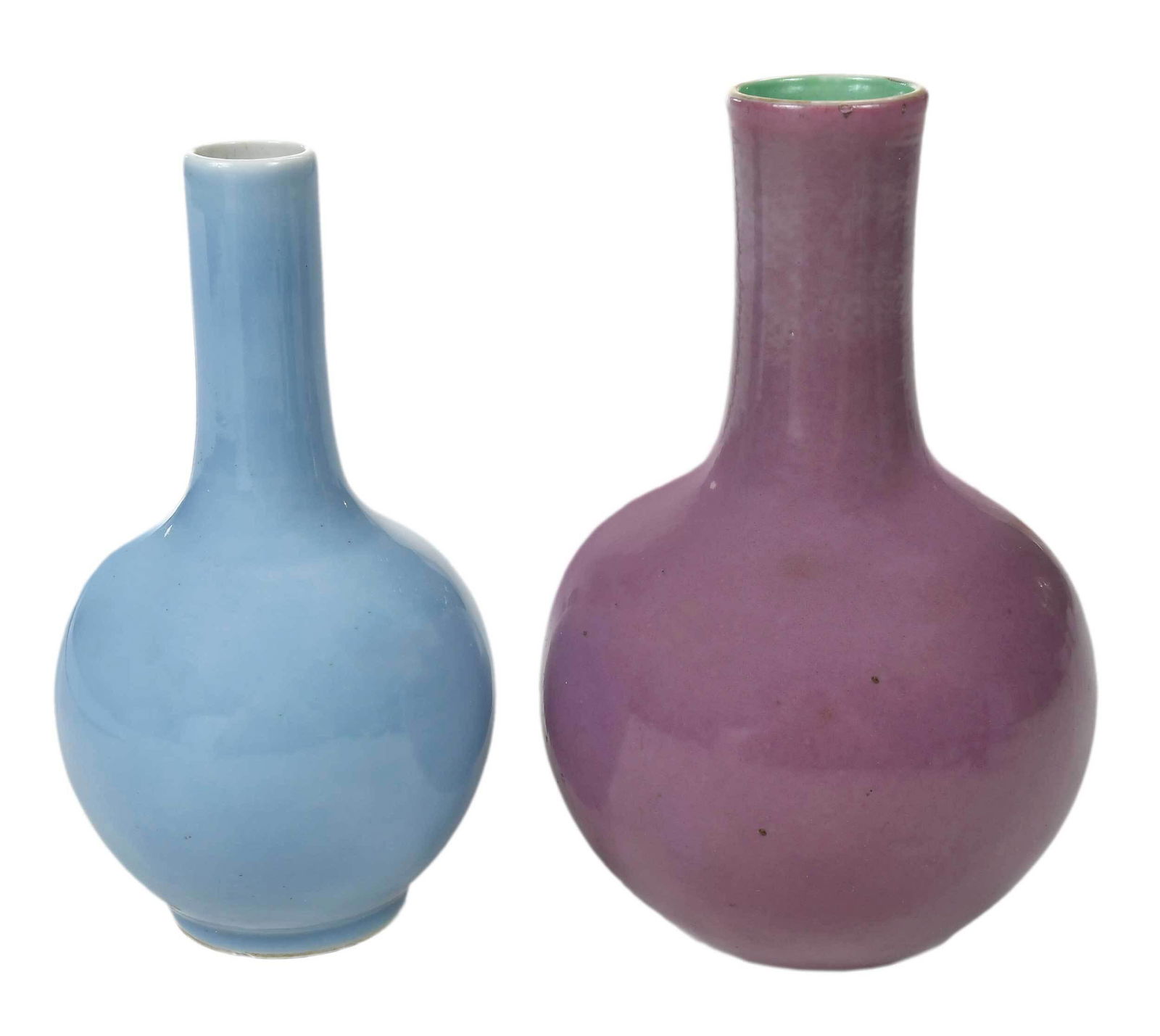 Two Chinese Porcelain Bottle Vases (1 of 6)