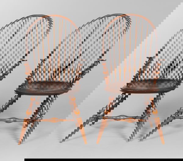 Pair Windsor Style Armchairs: Wallace Nutting, American, early 20th century, brace back, mixed woods, fine plank seats, each with branded signature, 40 x 22 x 20 in., good condition overall, normal surface wear and abrasions, mino