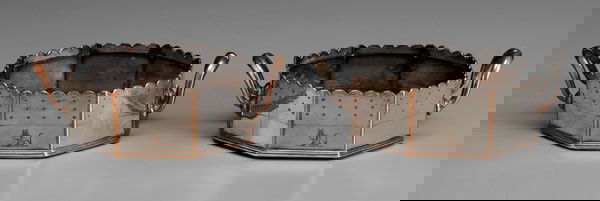 Pair Old Sheffield Plate Wine Coasters: English, late 18th/early 19th century, octagonal with scalloped borders, handles, wooden bases, unmarked, heraldic devices with chained cats, 2 x 6-1/2 x 4-3/4 in., loss to plate, wood with cracks and