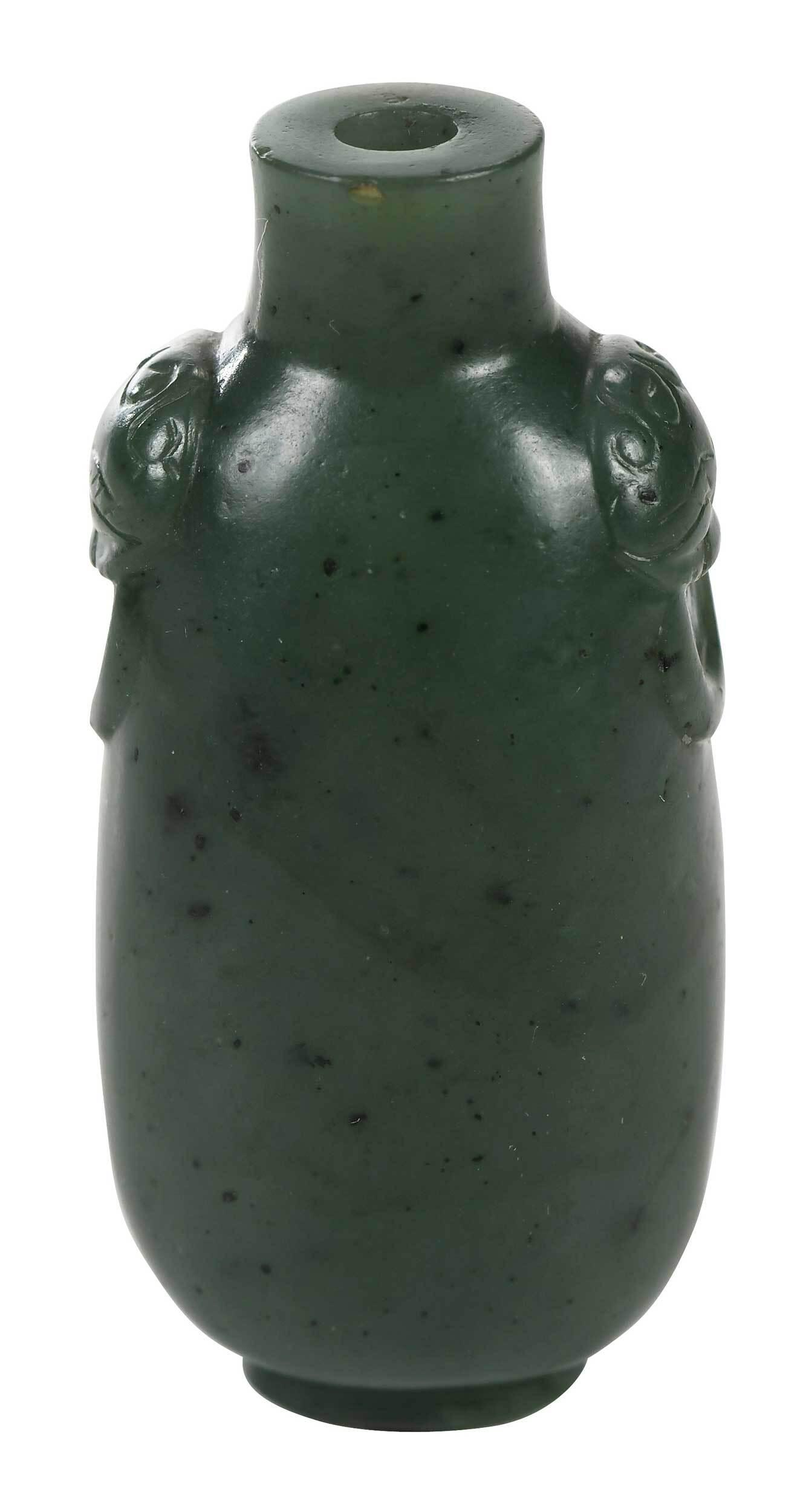 Chinese Carved Green Jade or Hardstone Snuff Bottle (1 of 7)