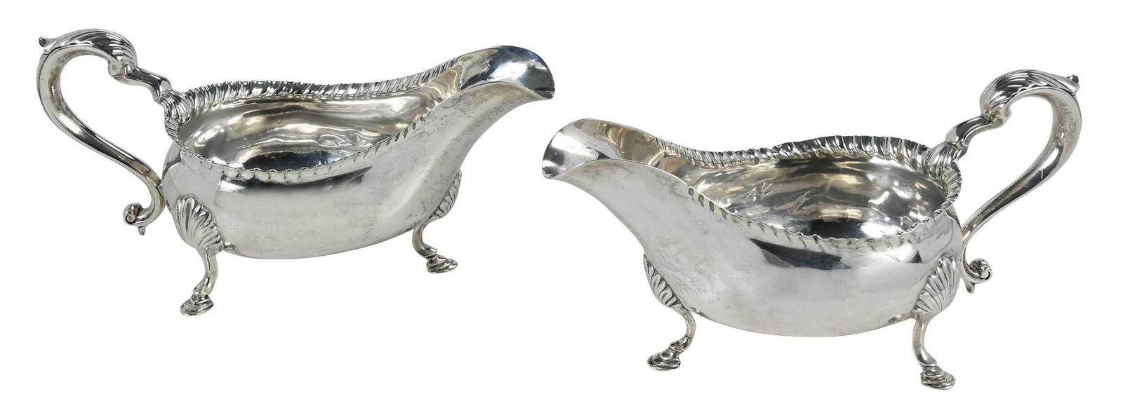 Pair of George III English Silver Sauce Boats (1 of 10)