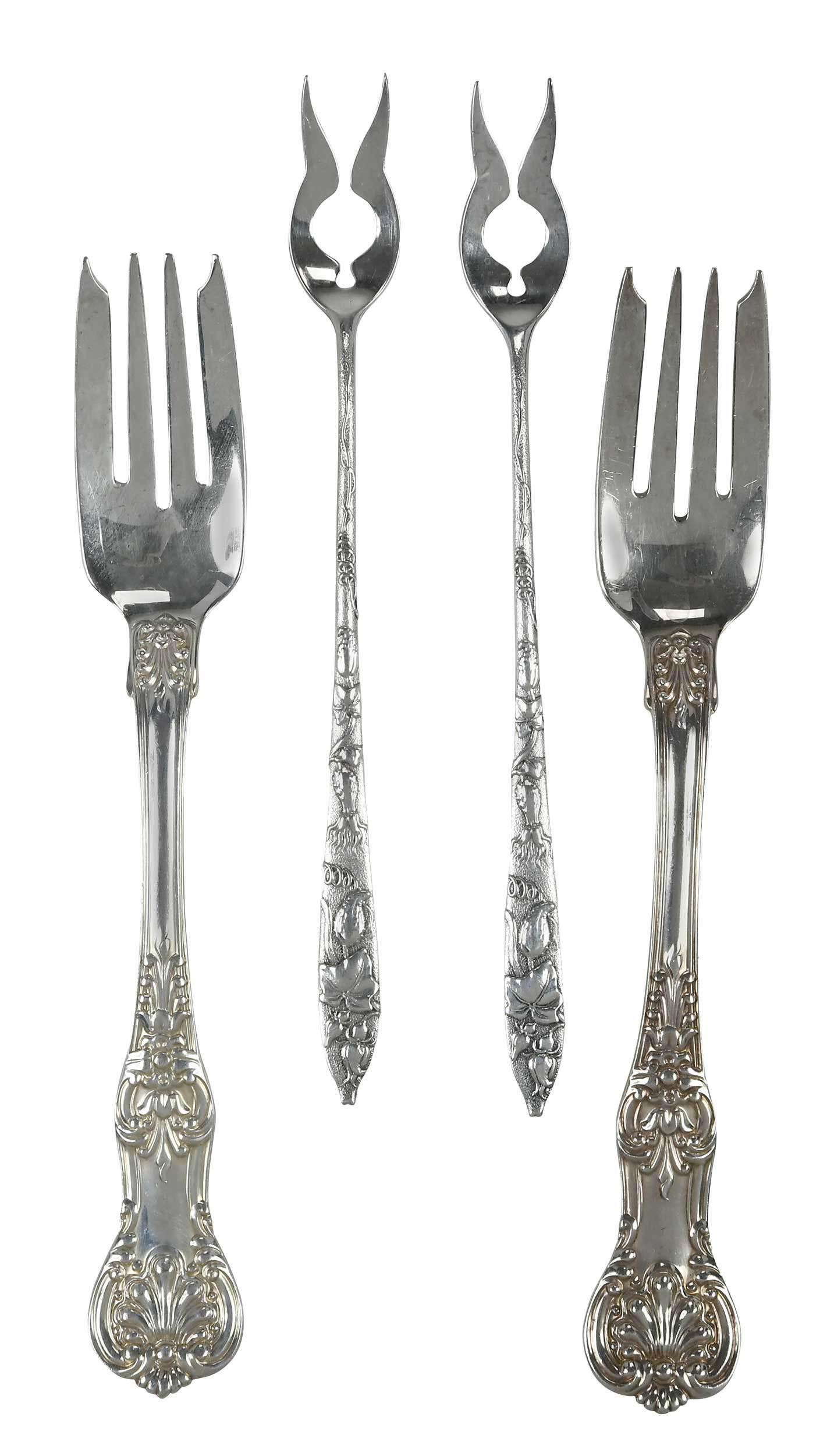 14 Pieces Tiffany Sterling Flatware (1 of 6)