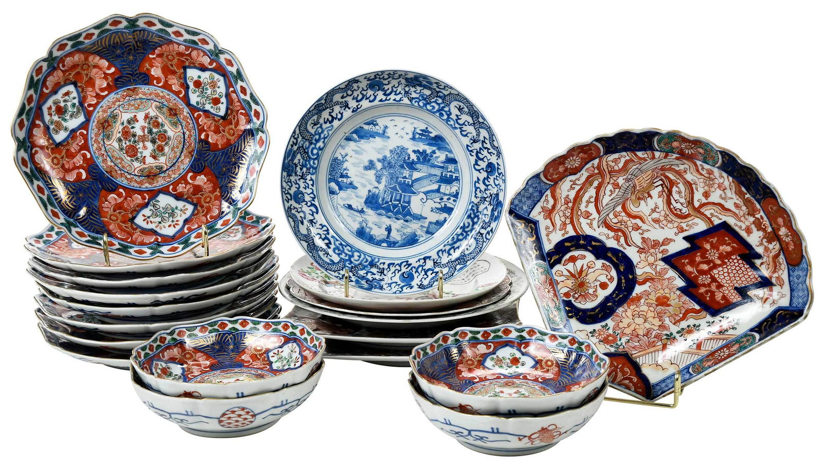 Group of 19 Assorted Imari Plates and Bowls (1 of 11)