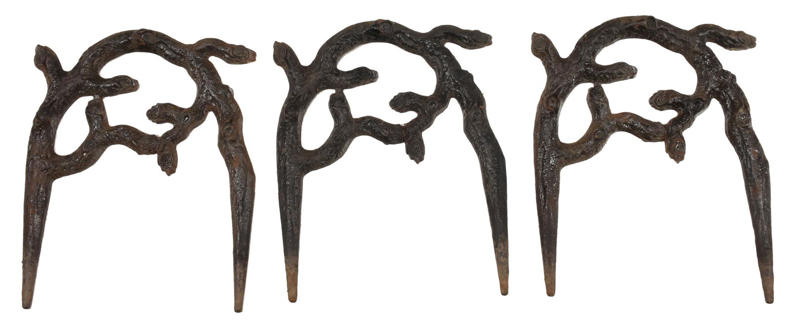 Extensive Lot of Cast Iron Rustic Garden Edging (1 of 4)