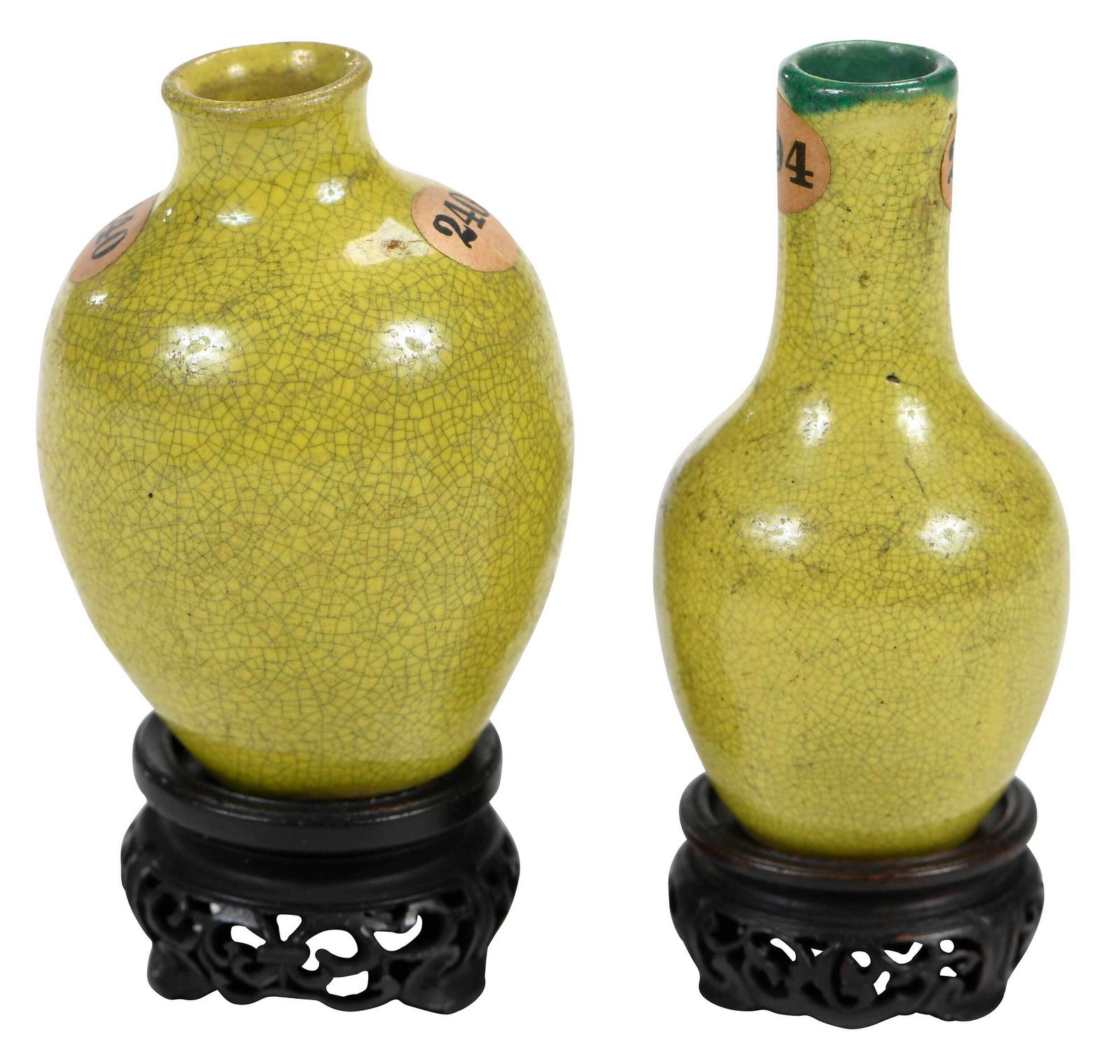 Two Chinese Porcelain Miniature Vases (1 of 7)