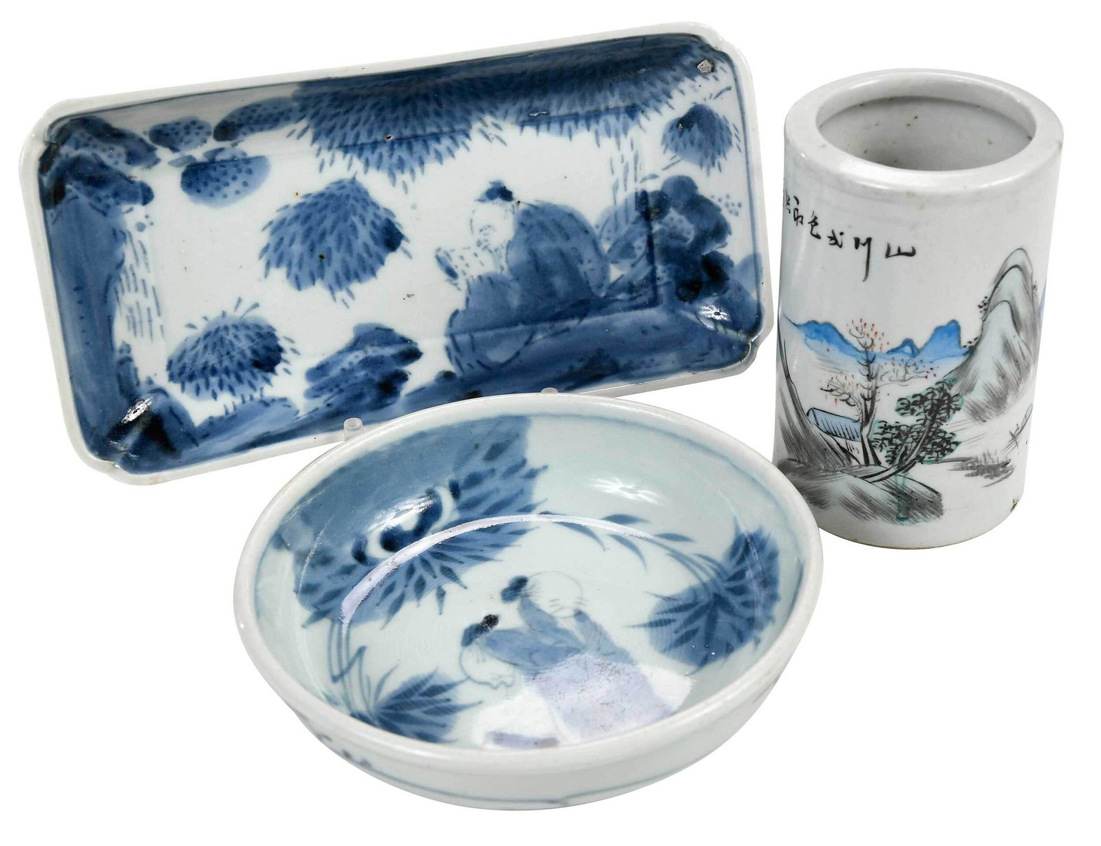 Three Chinese Porcelain Table Objects (1 of 12)