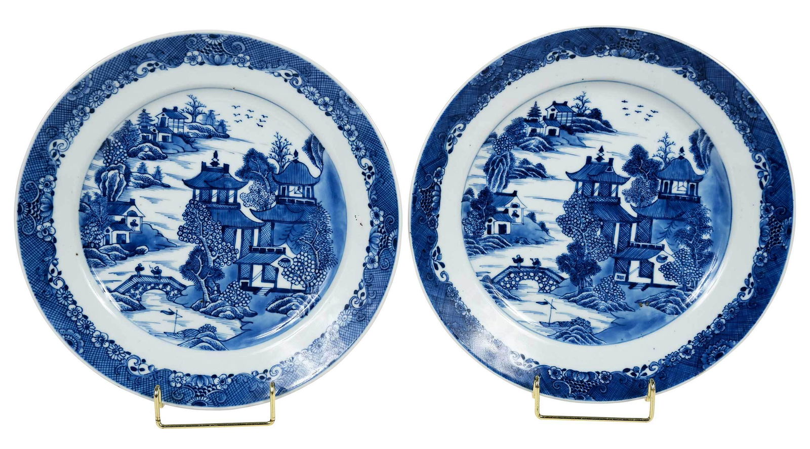 Pair of Chinese Export Blue and White Porcelain Plates (1 of 5)