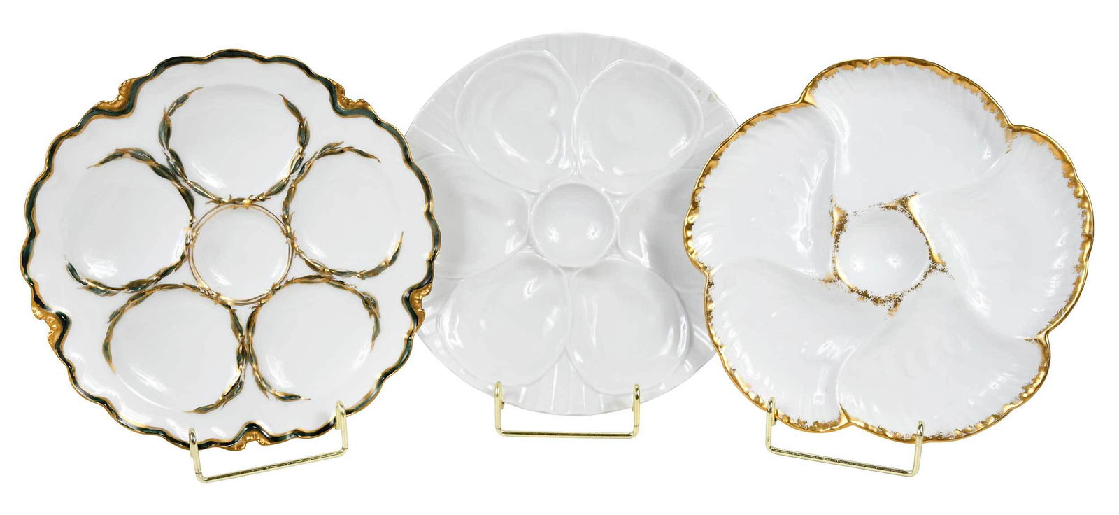 16 French Porcelain Ivory Oyster Plates (1 of 6)