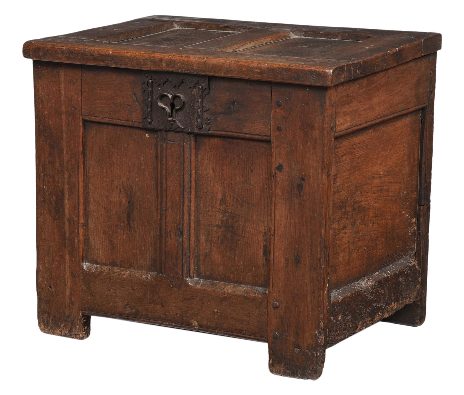 Early English Oak Paneled Lift Top Coffer (1 of 10)