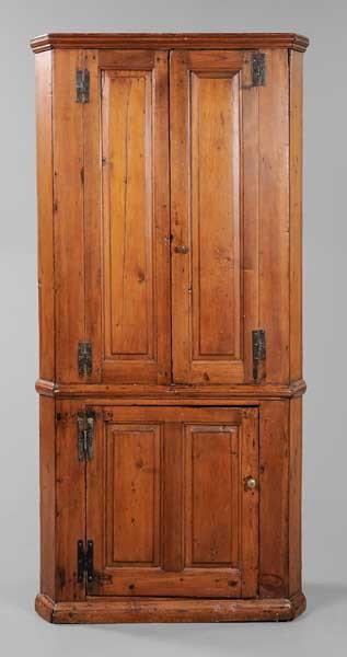 Southern Yellow Pine Paneled Corner: Cupboard probably Virginia or North Carolina, late-18th century, yellow pine throughout, single-case construction, upper section with two deeply scalloped shelves, rosehead nails, molded cornice and b
