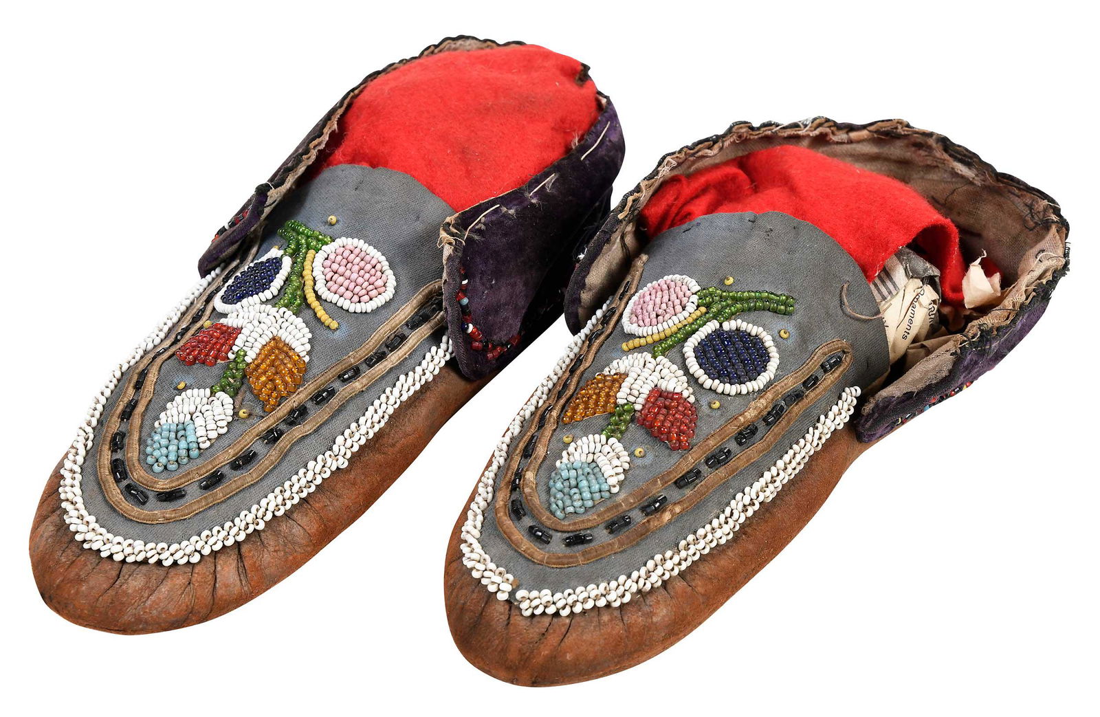 Iroquois Men's Beaded Hide Moccasins (1 of 12)
