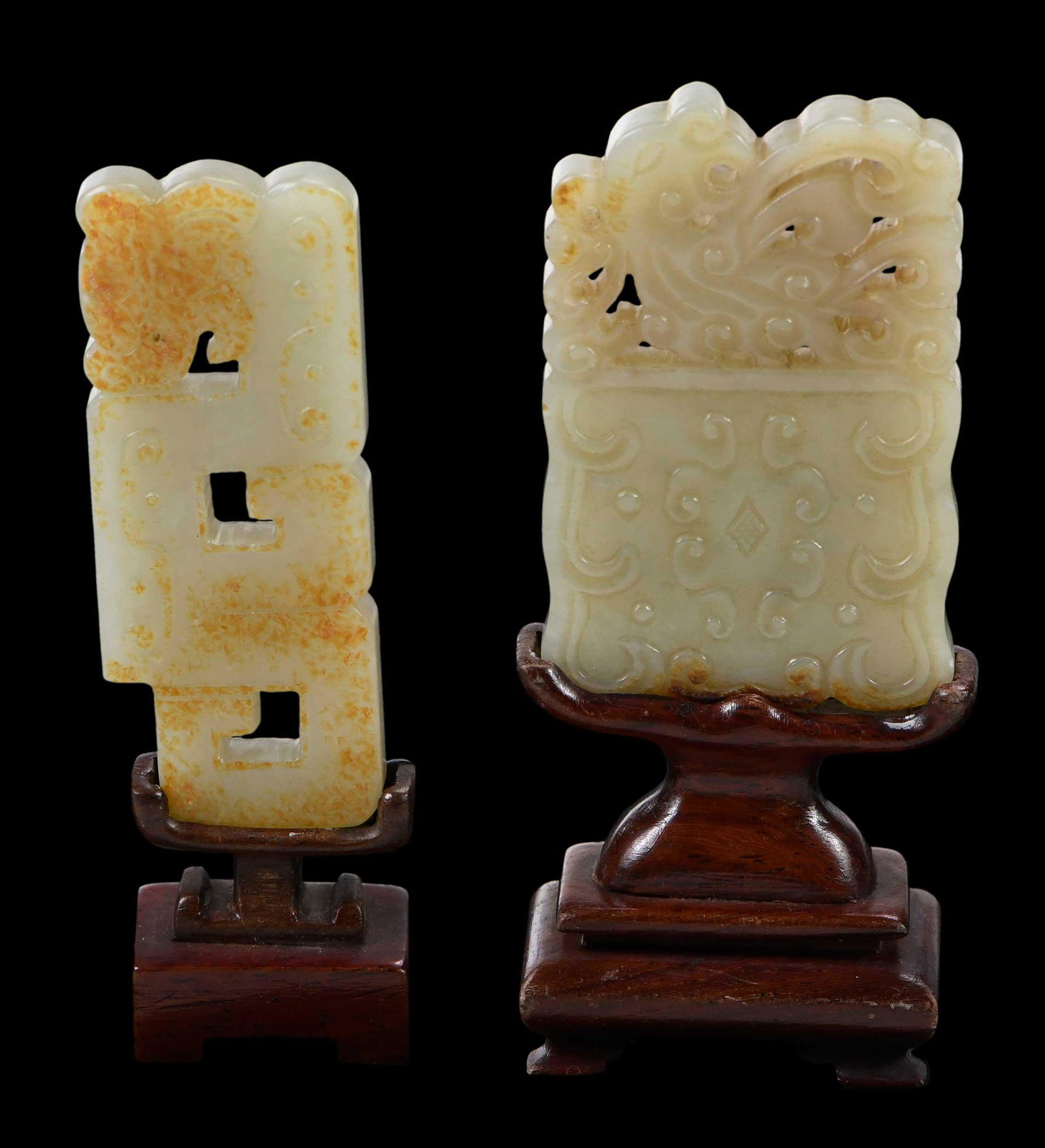 Two Chinese Carved Jade Plaques with Stands (1 of 7)