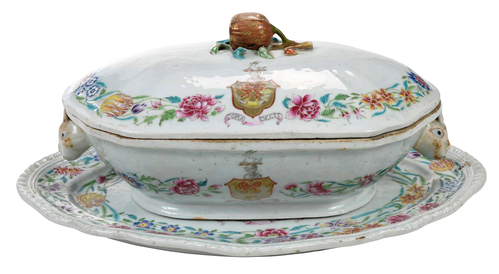 Chinese Export Porcelain Armorial Tureen and Undertray, Downes (1 of 20)