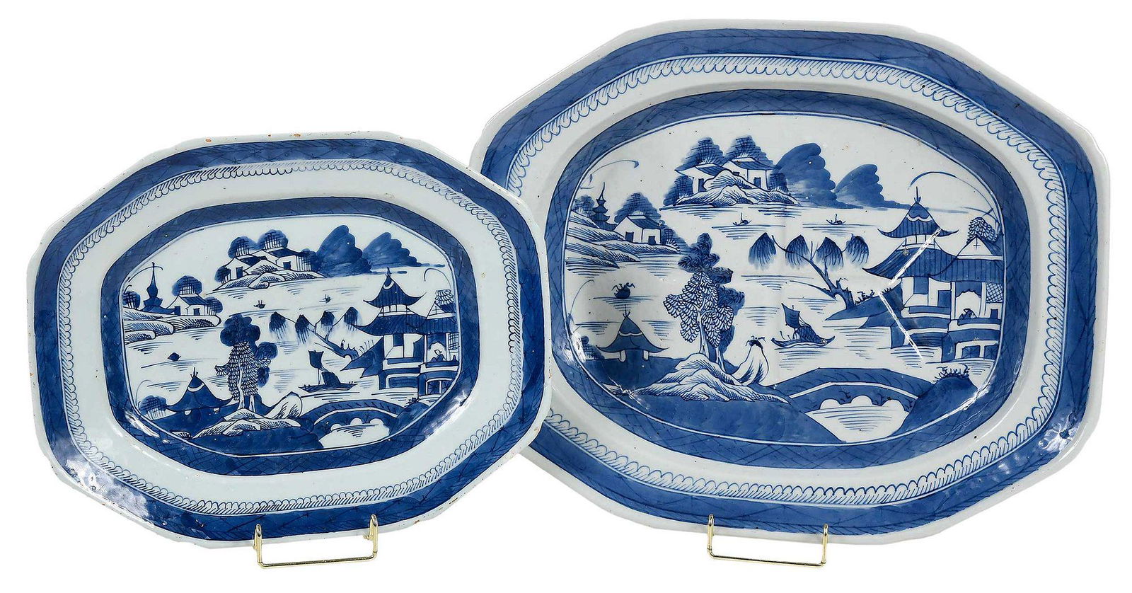 Two Blue and White Chinese Export Platters (1 of 6)