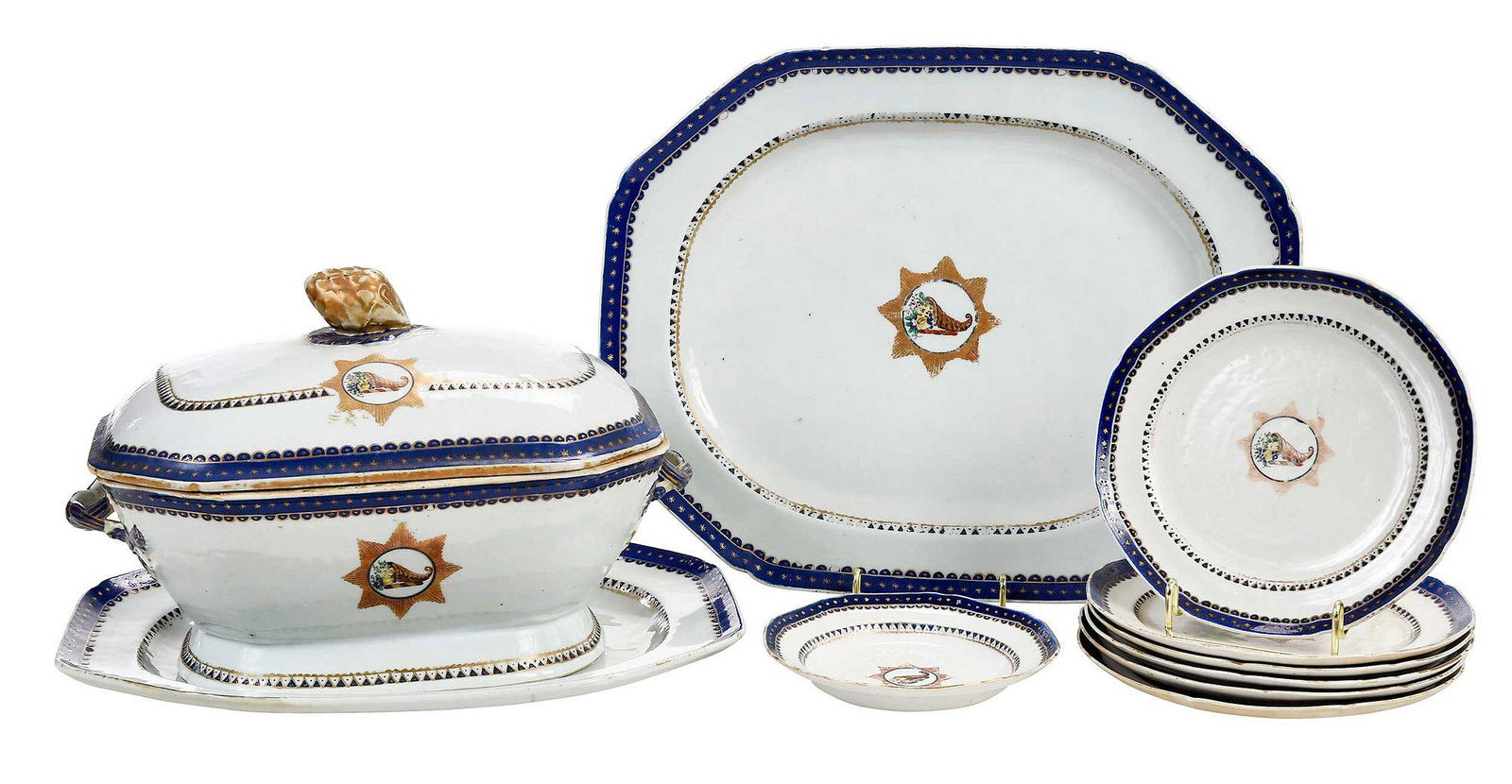 Ten Chinese Export Armorial Porcelain Table Objects (1 of 11)