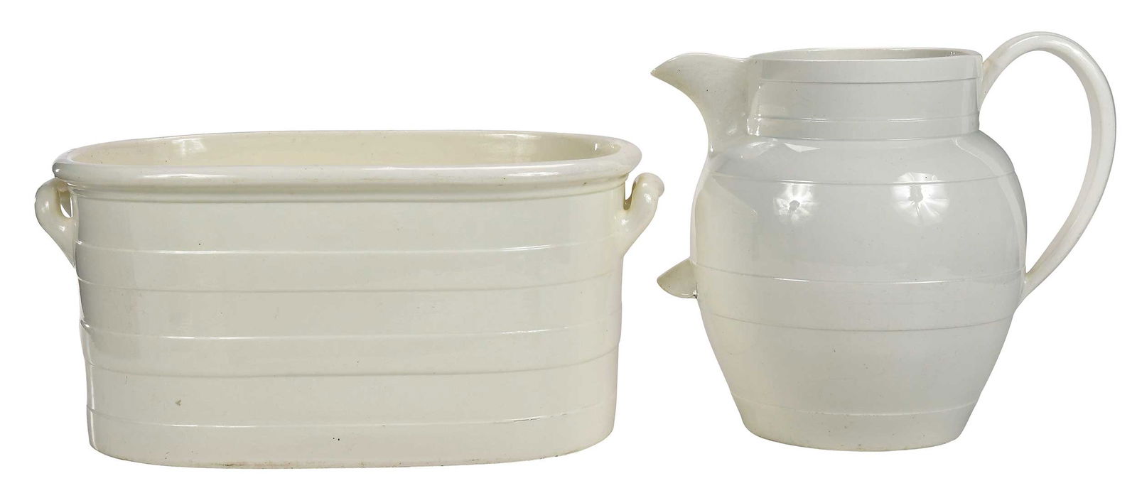 Large Wedgwood Creamware Footbath and Water Pitcher (1 of 5)