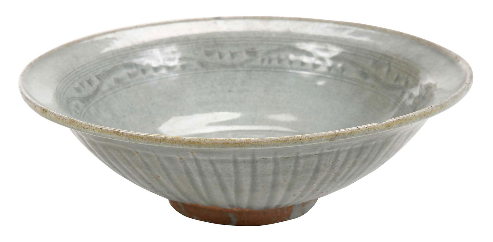 Chinese Longquan Celadon Glazed Bowl (1 of 10)