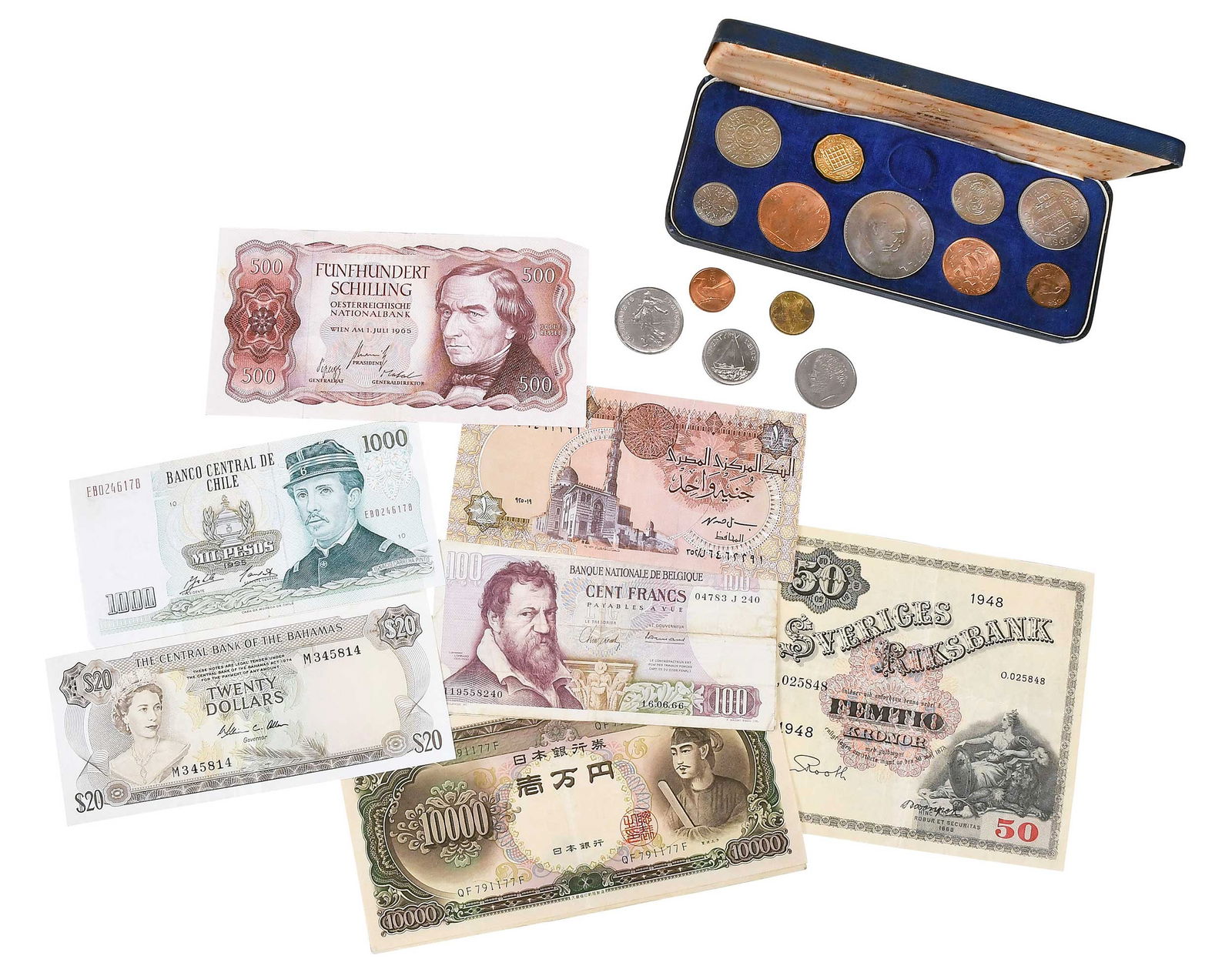 Large Group of Foreign Currency and Coinage (1 of 11)