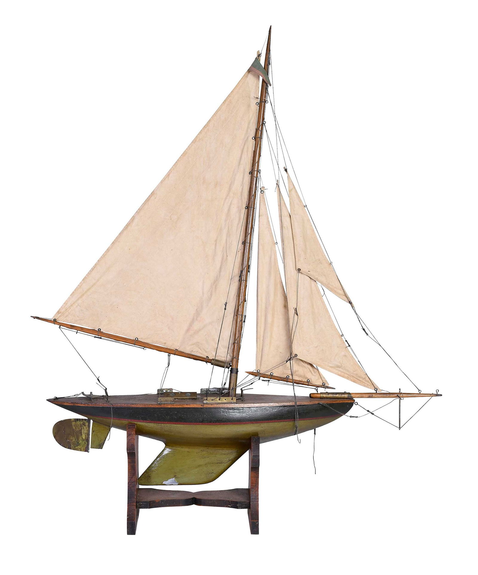Model Pond Yacht on Stand (1 of 6)