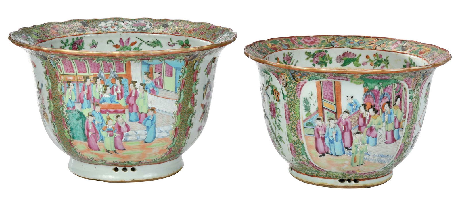 Two Chinese Export 'Canton Famille Rose' Porcelain Planters with Scalloped Edges (1 of 11)