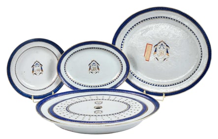 Chinese Export 40 Piece Porcelain Dinner Service