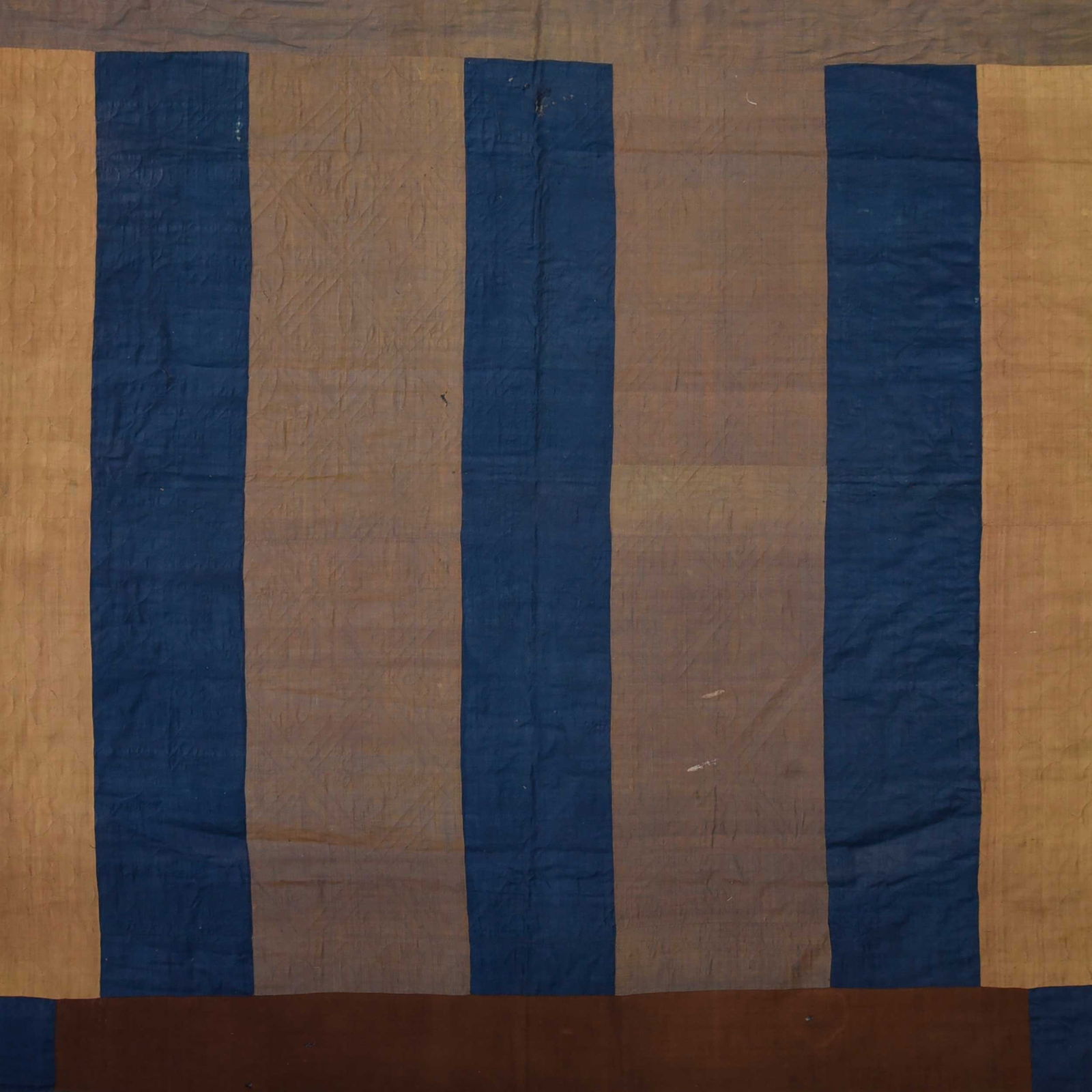 "Linsey Woolsey" Whole Cloth Quilted Bed Cover (1 of 10)