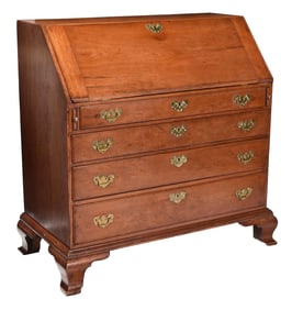 Connecticut Chippendale Shell Carved Desk