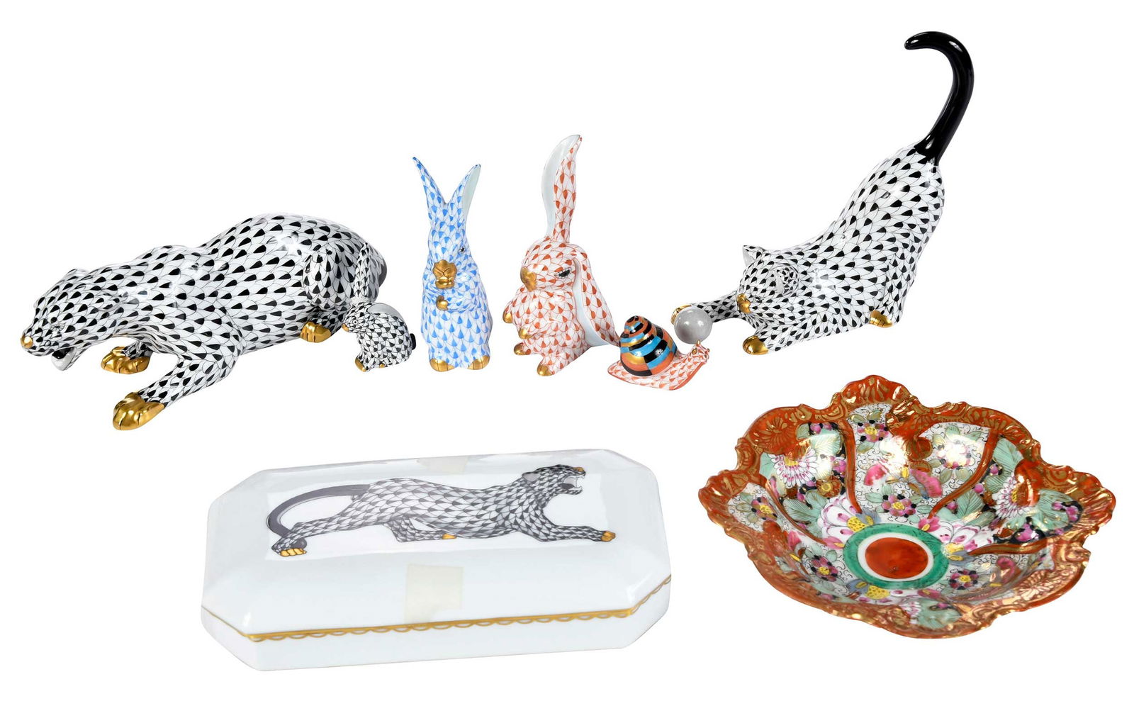 Seven Pieces of Herend Porcelain and a Japanese Bowl (1 of 8)