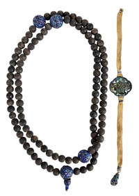 Chinese Wood and Enameled Metal Chaozhu/Court Necklace