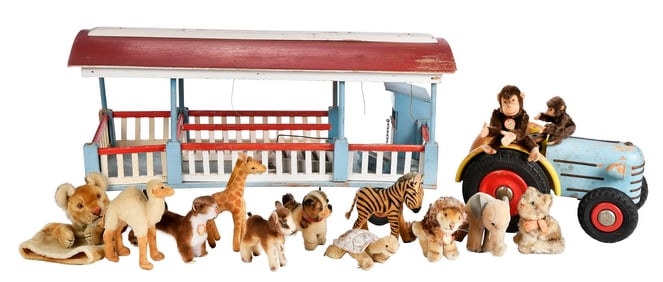 Steiff Traveling Zoo, with 13 Animals