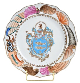 Chinese Export Armorial Porcelain Plate for the Dutch Market, Guillot