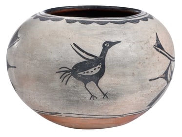 Small Cochiti Bird Pot