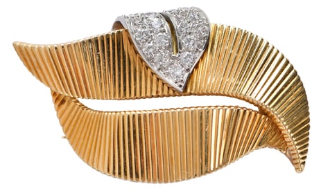 18kt. Cartier Stamped Diamond Fur Clip