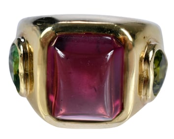 18kt. Garnet and Peridot Ring