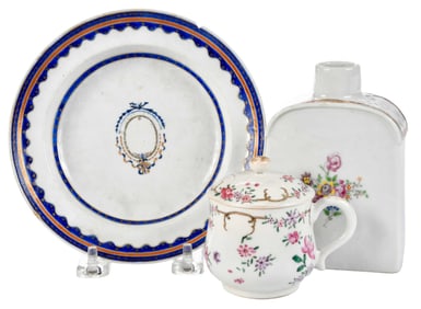 Three Chinese Export Porcelain Table Objects