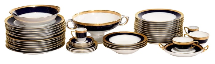 Rosenthal Cobalt Blue and Gilt Porcelain Service, 109 Pieces